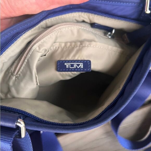 TUMI Tula Crossbody Bag in navy - Picture 5 of 7